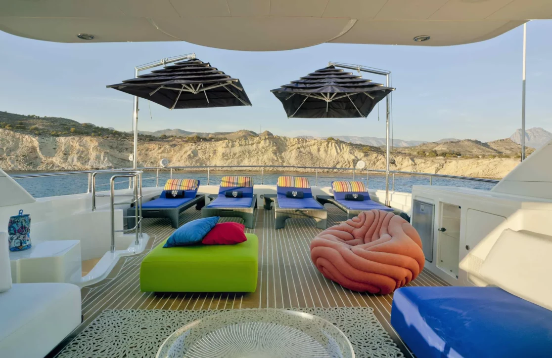 An image of Bunker yacht