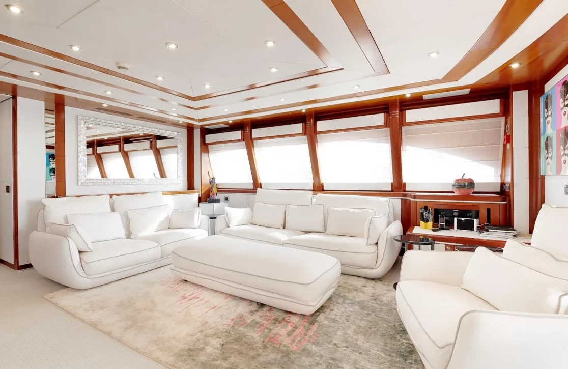 An image of Bunker yacht