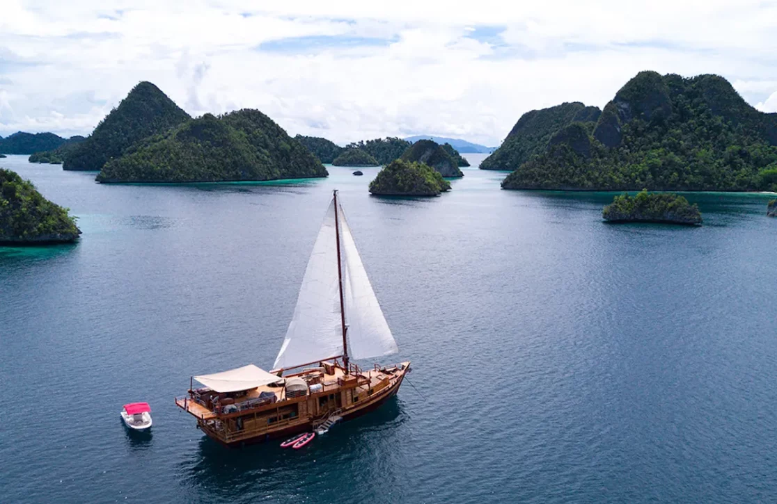 An image of Sequoia yacht