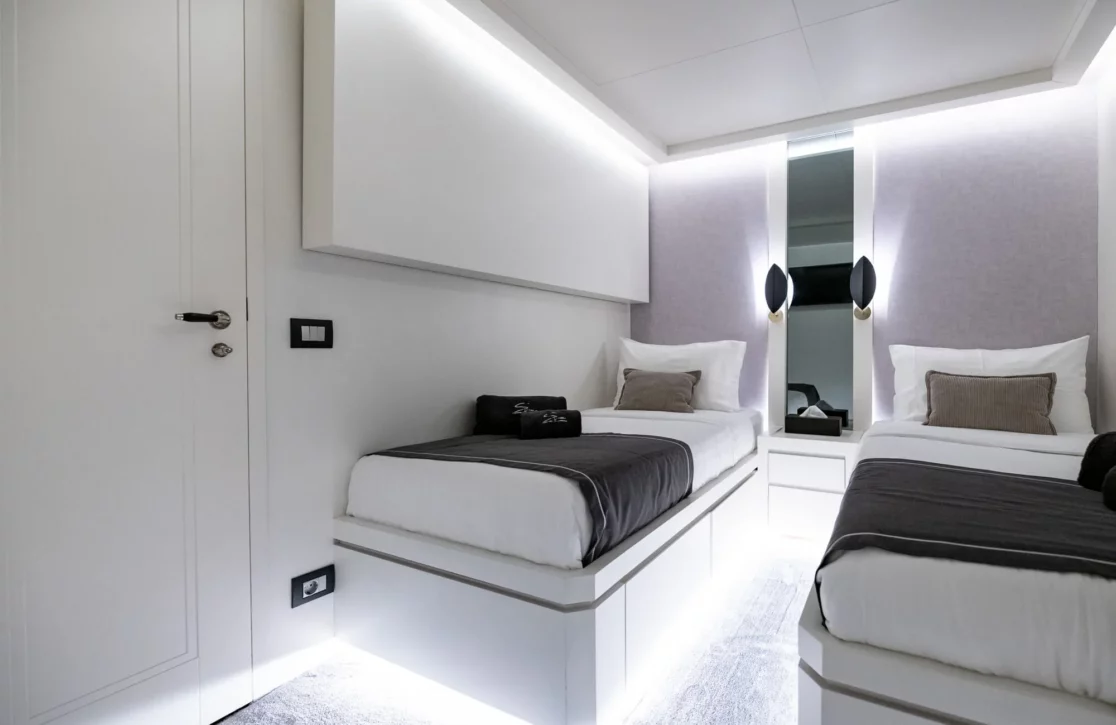 An image of Eva yacht