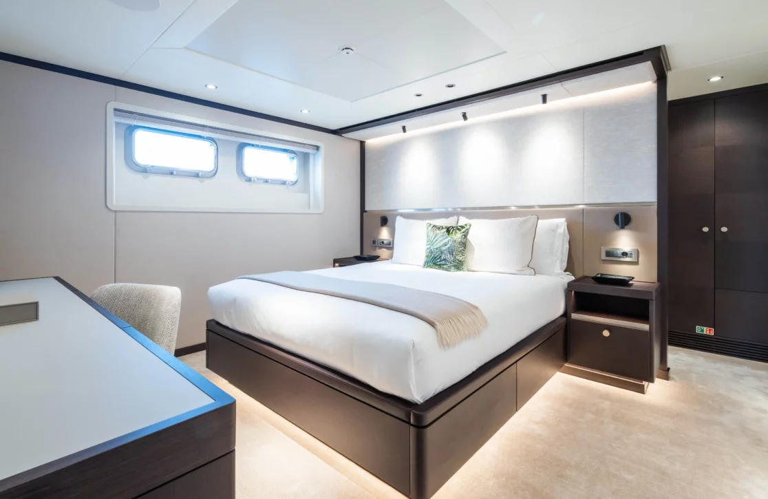 An image of Emerald yacht