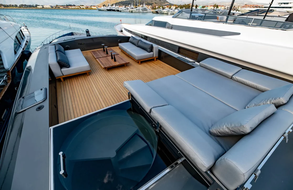 An image of Eva yacht