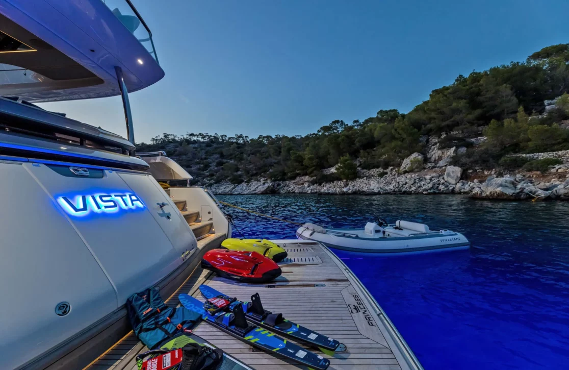 An image of Vista yacht