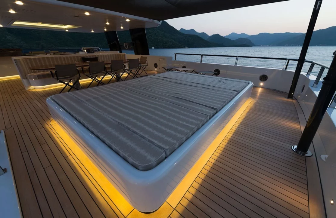 An image of Aquarius yacht