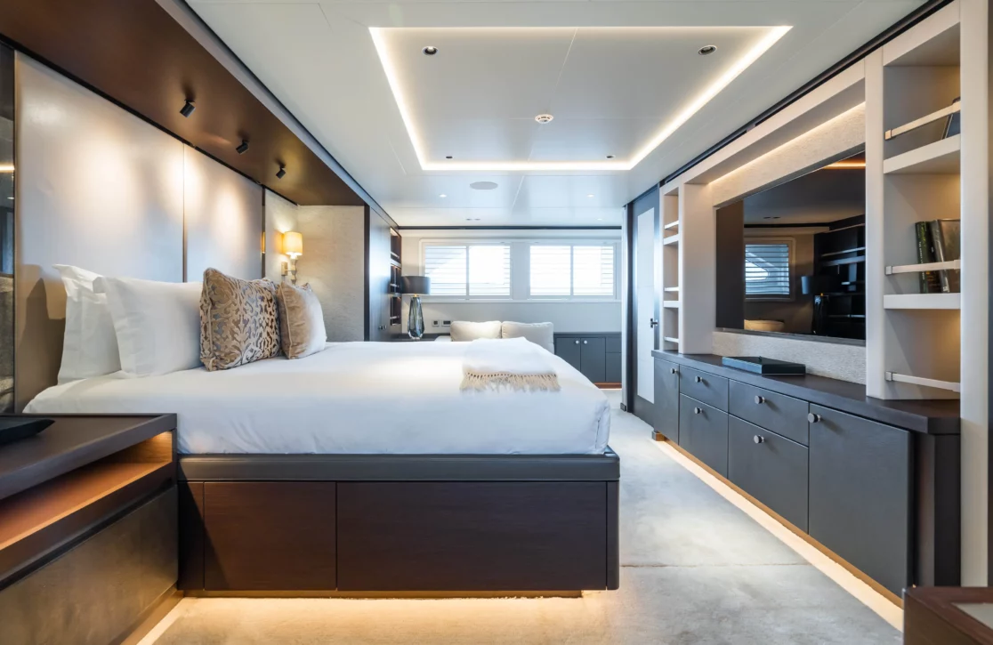 An image of Emerald yacht