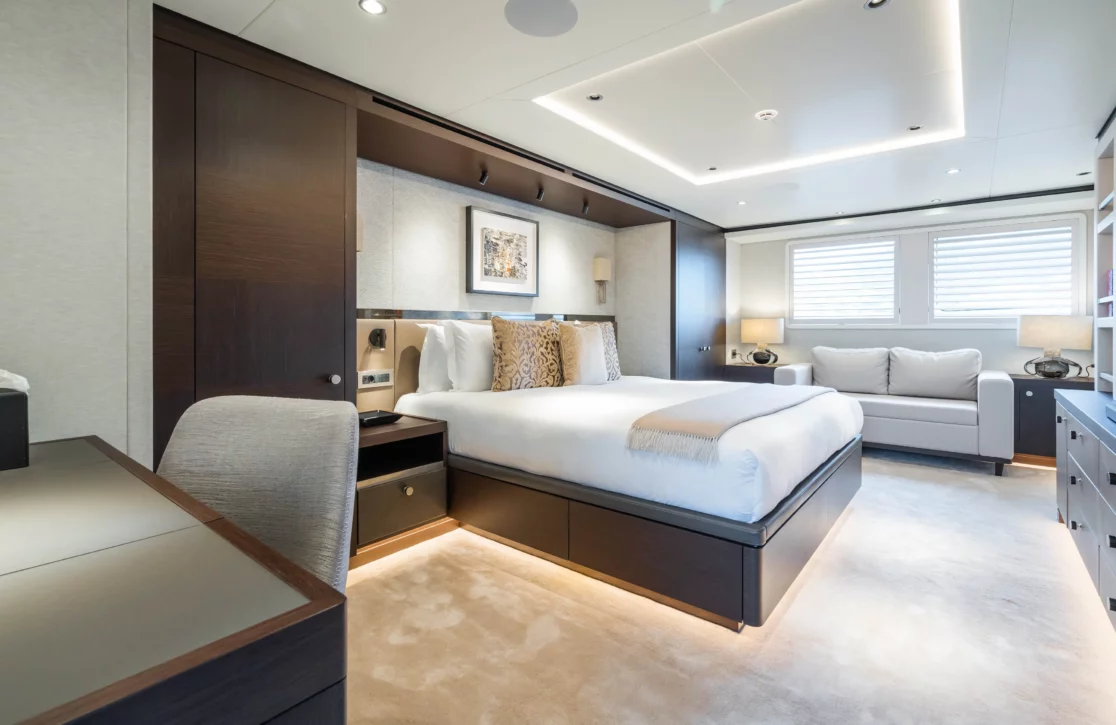 An image of Emerald yacht
