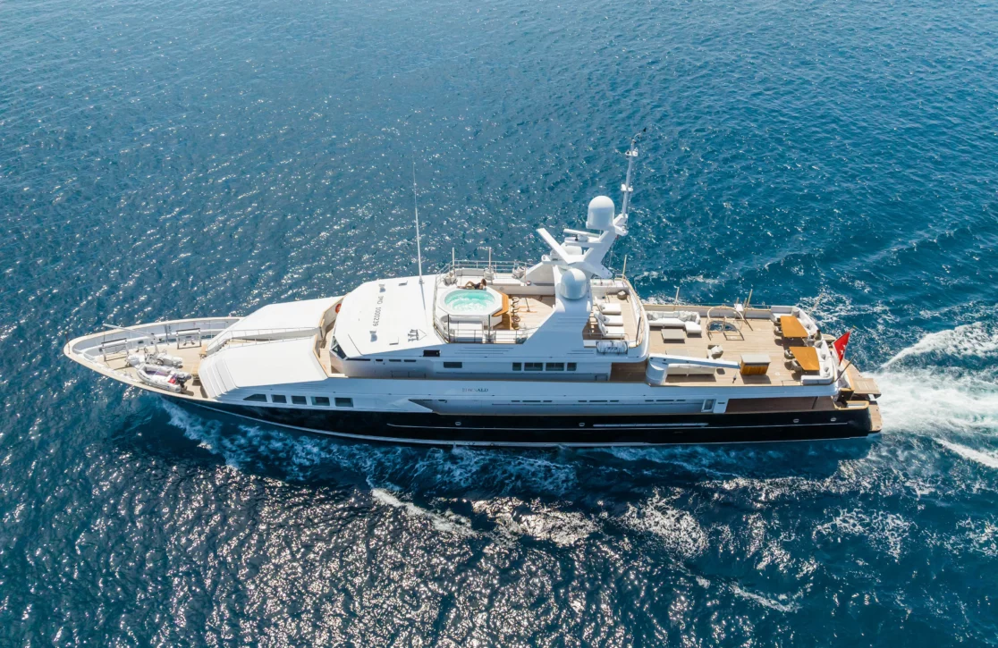 An image of Emerald yacht