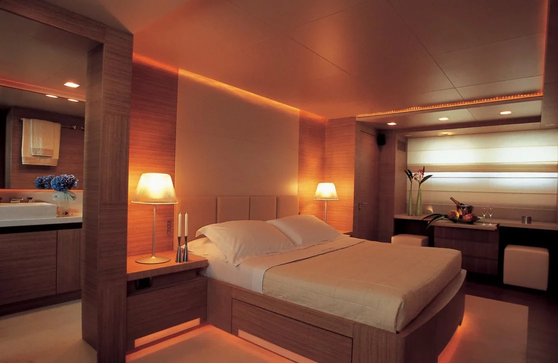 An image of Kintaro yacht