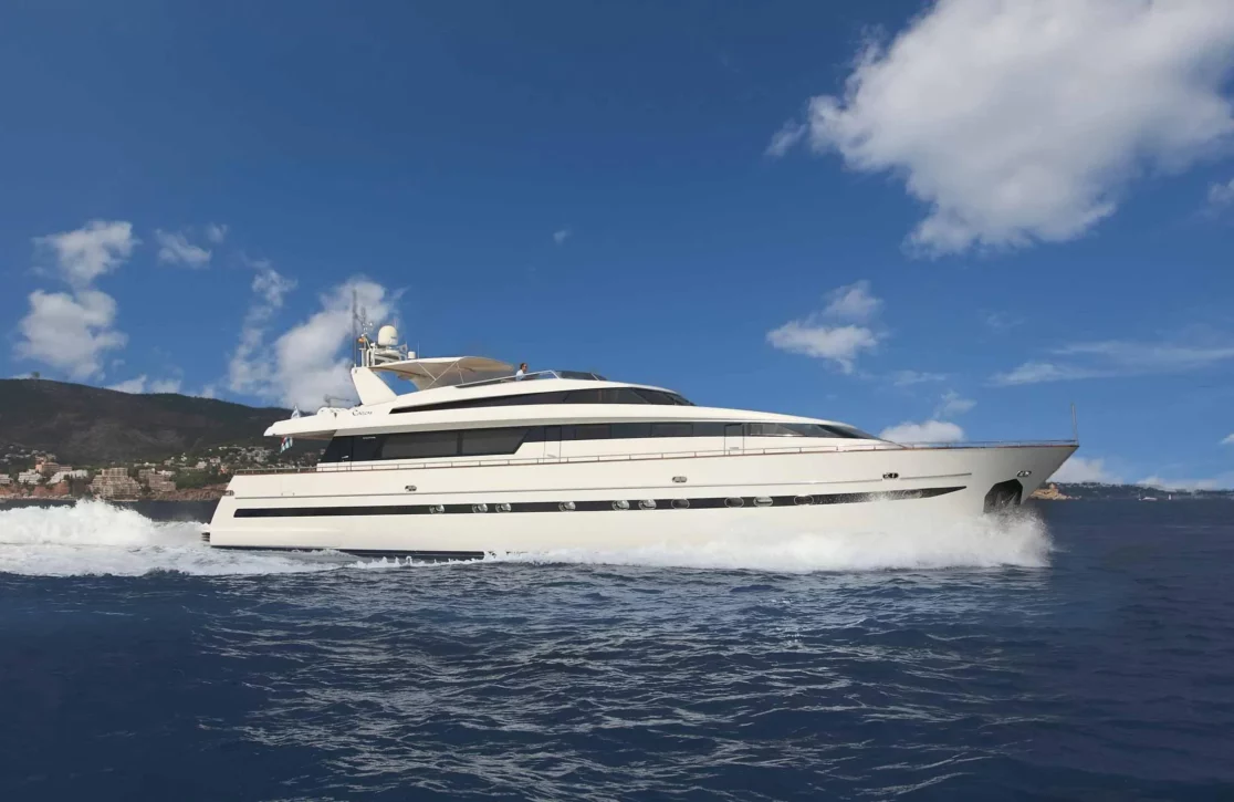 An image of Carom yacht