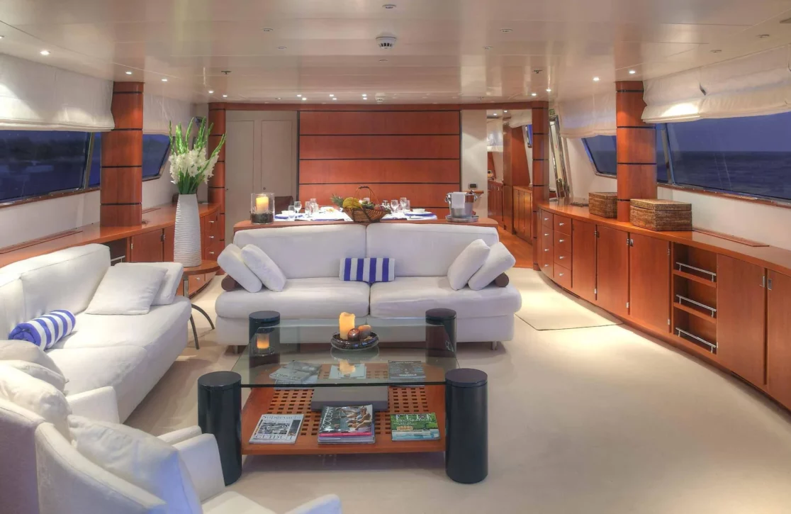 An image of Carom yacht