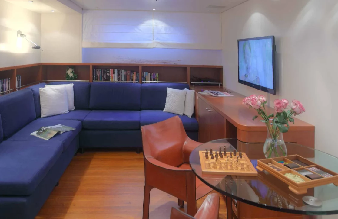 An image of Carom yacht