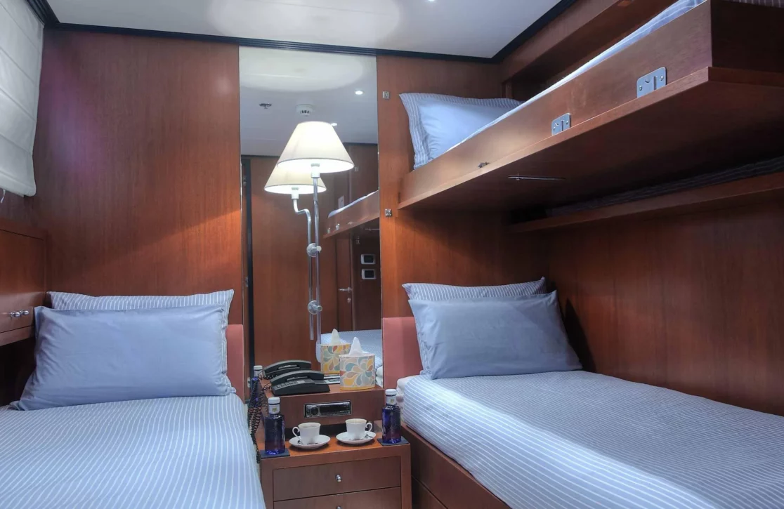 An image of Carom yacht