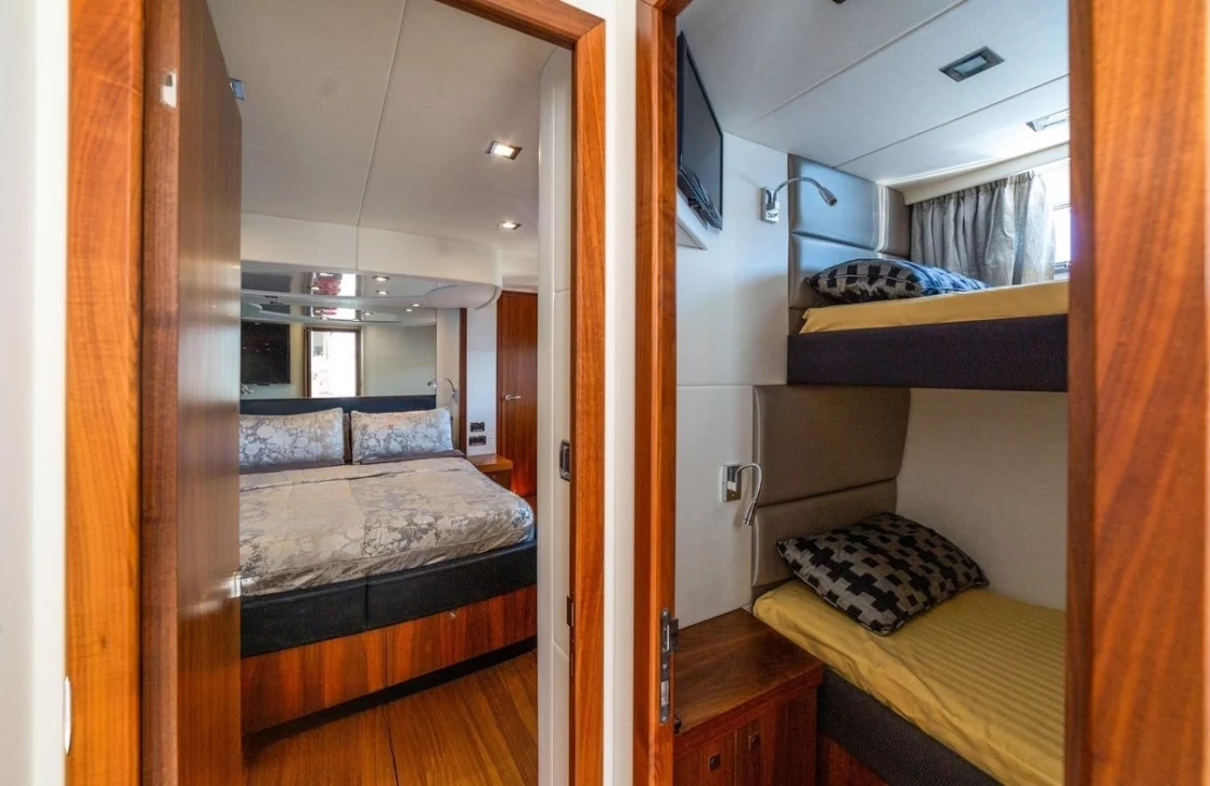 An image of 2 Drunk yacht