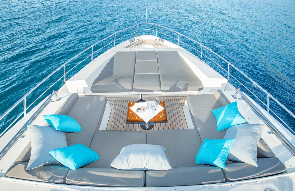 An image of Hubo yacht