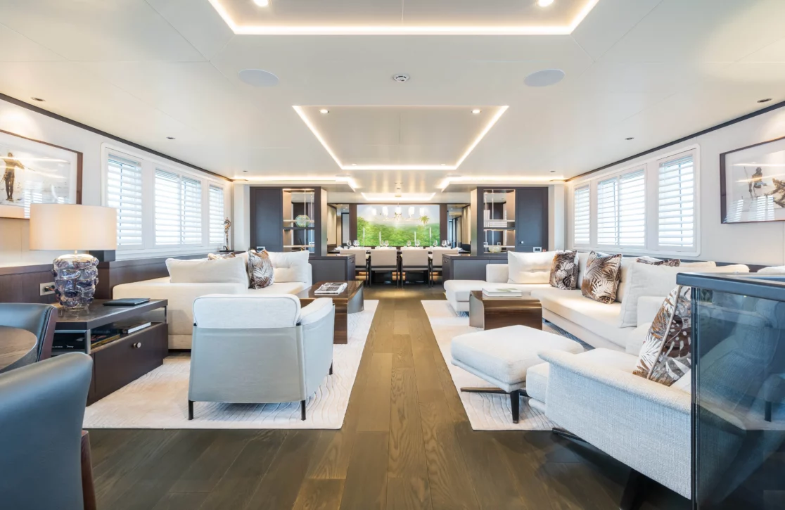 An image of Emerald yacht