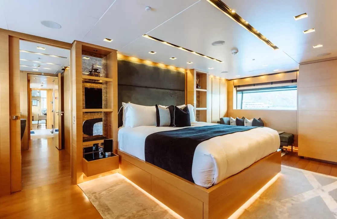 An image of Away yacht