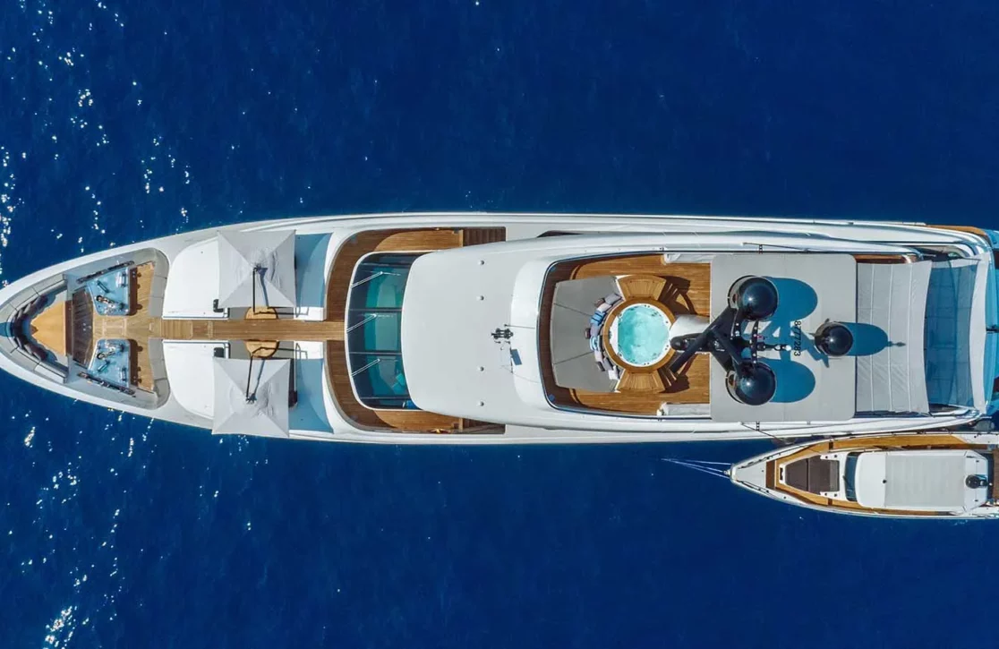 An image of Away yacht