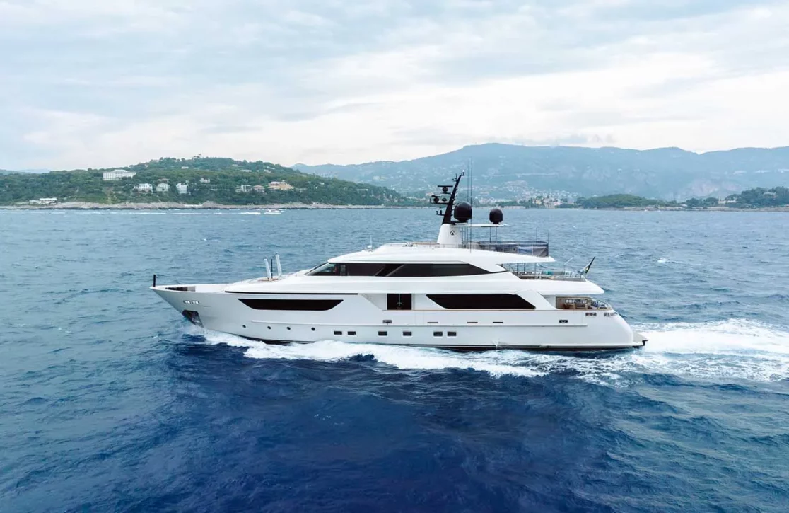 An image of Away yacht
