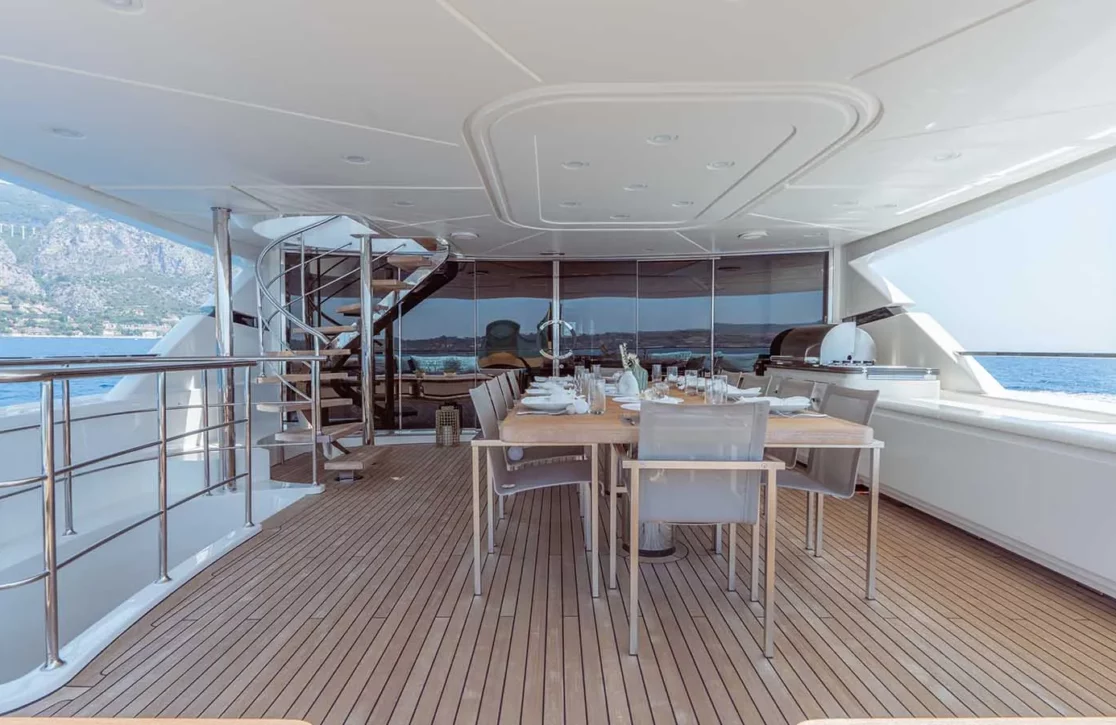 An image of Away yacht