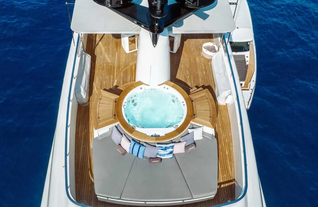 An image of Away yacht