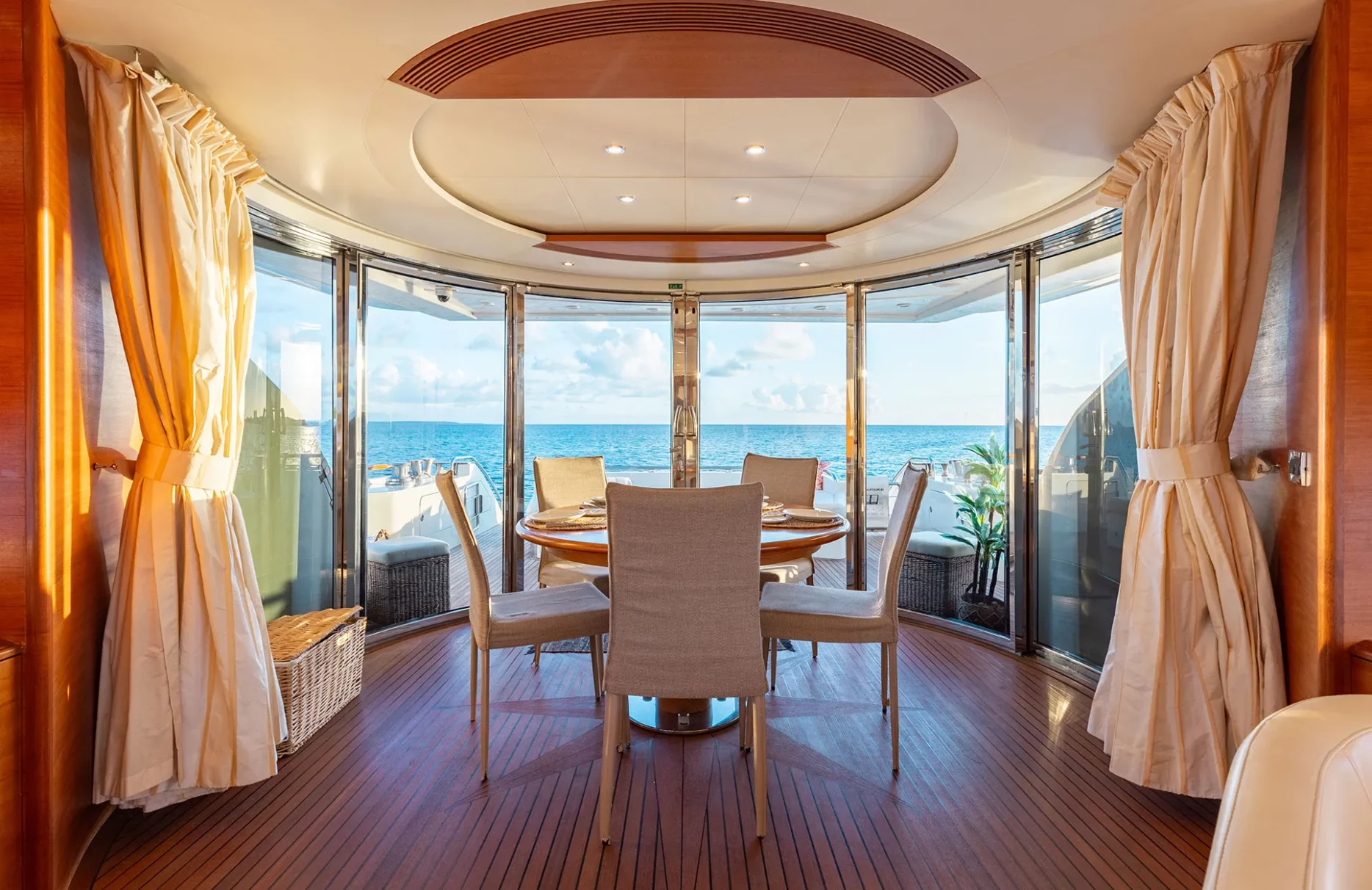 A preview of interior Dining