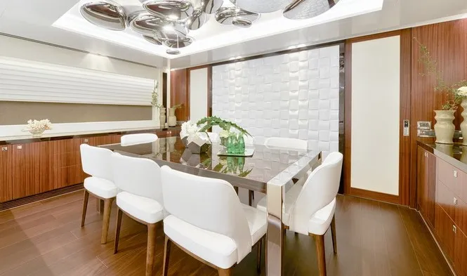 An image of Paradise yacht