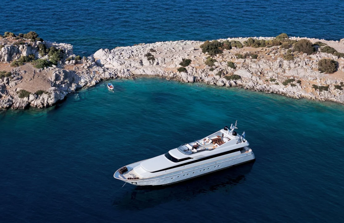 An image of Kintaro yacht