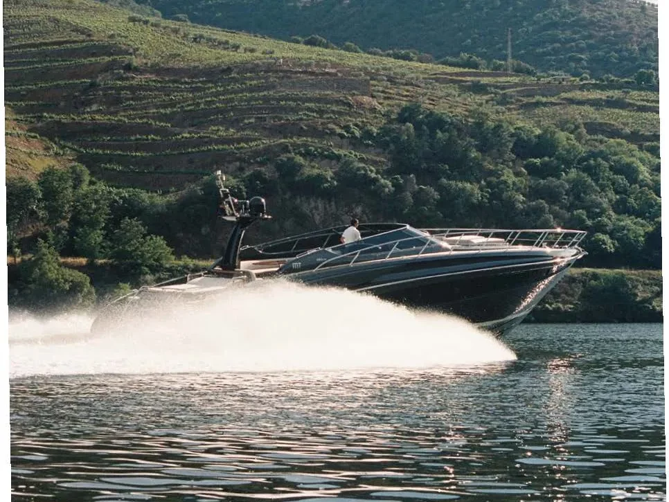 An image of Largo yacht