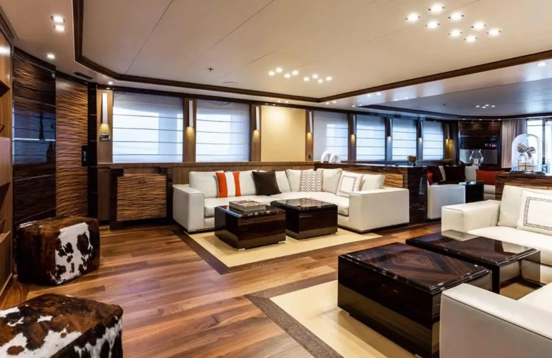 An image of Panakeia yacht