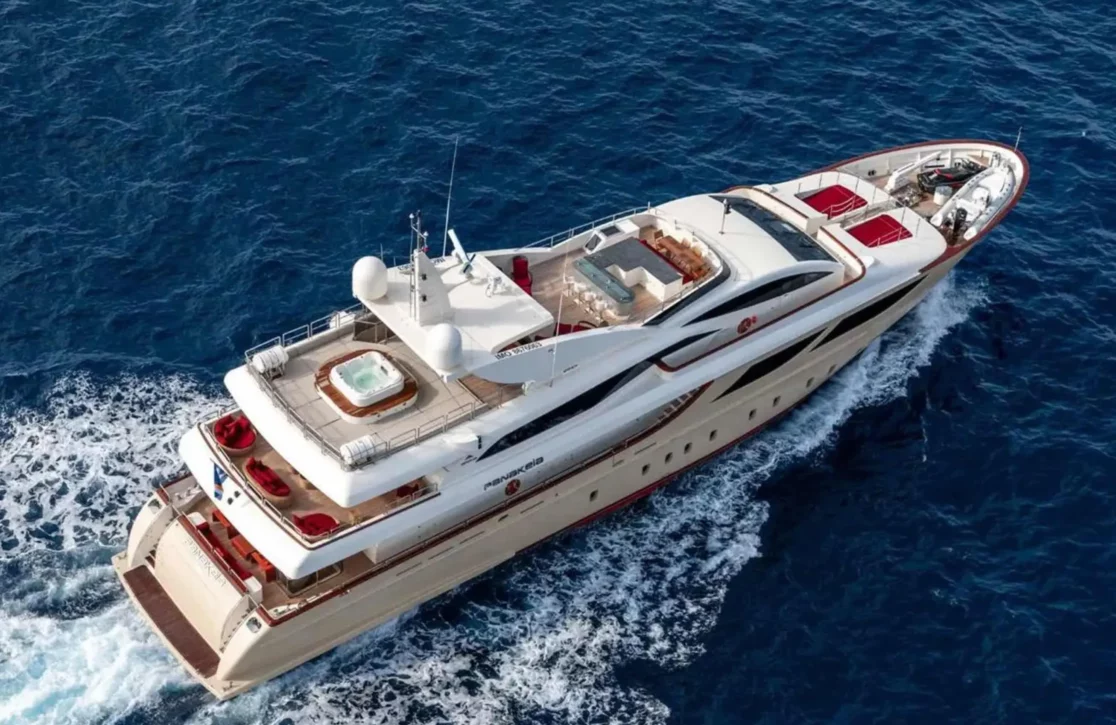 An image of Panakeia yacht