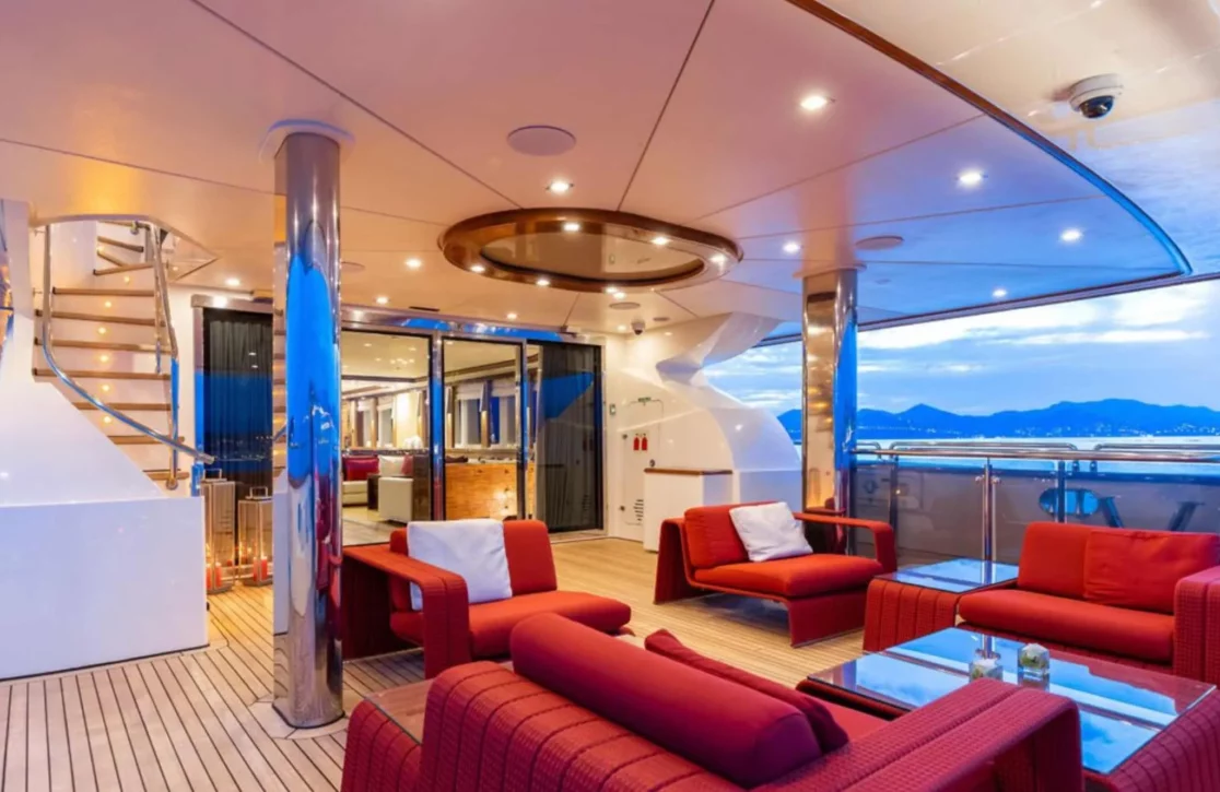 An image of Panakeia yacht