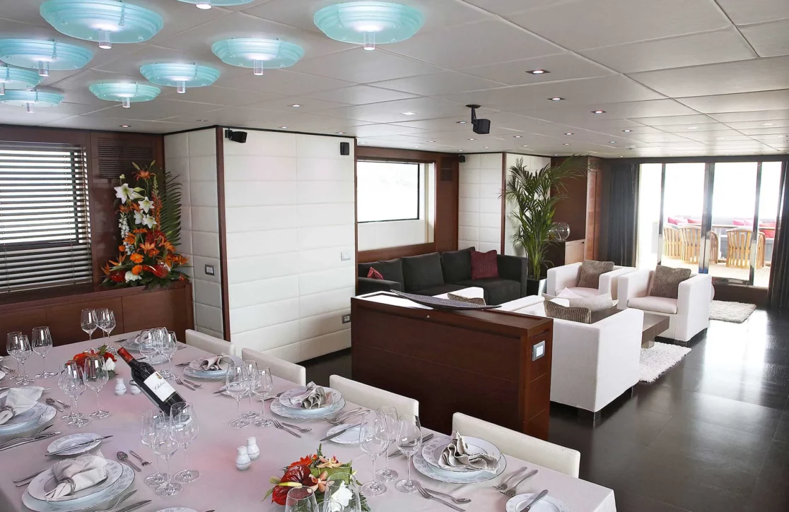 An image of Annamia yacht