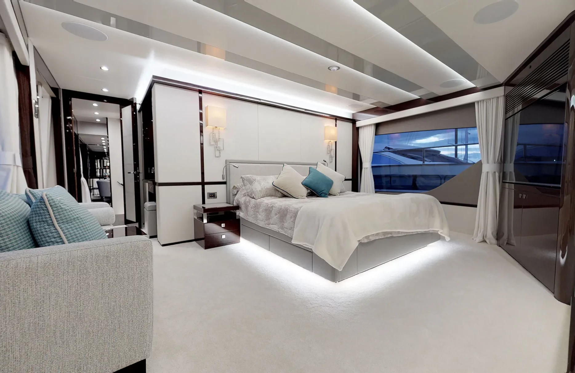 A preview of interior Bedroom cabin
