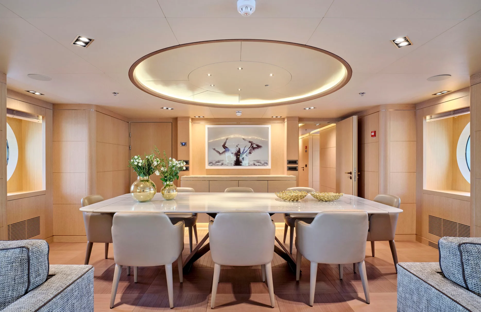 A preview of interior Dining
