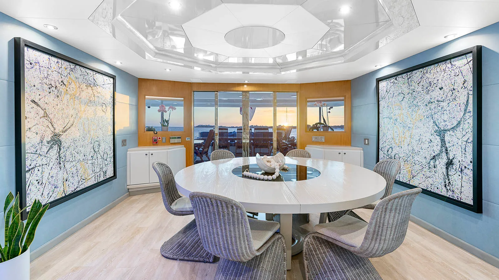 A preview of interior Dining