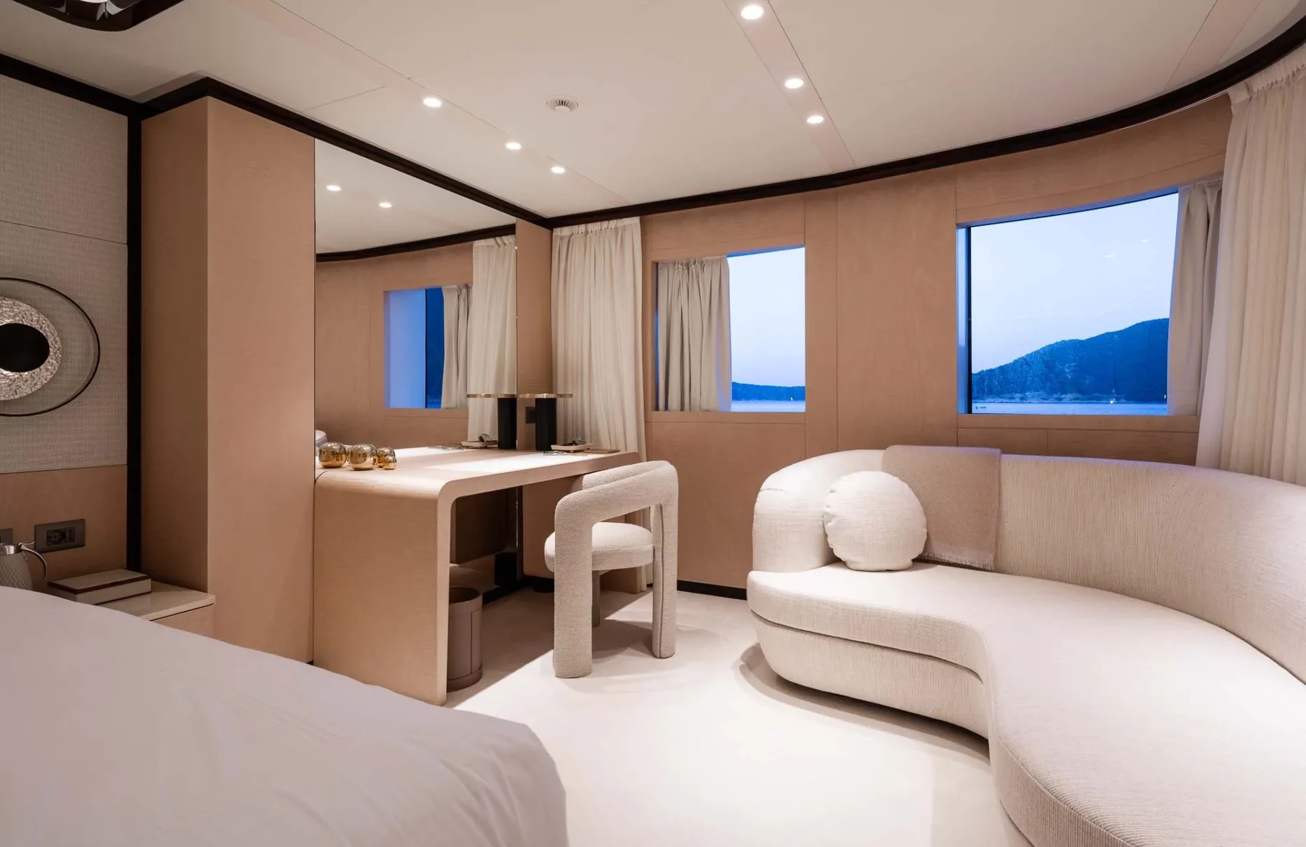 A preview of interior Bedroom cabin