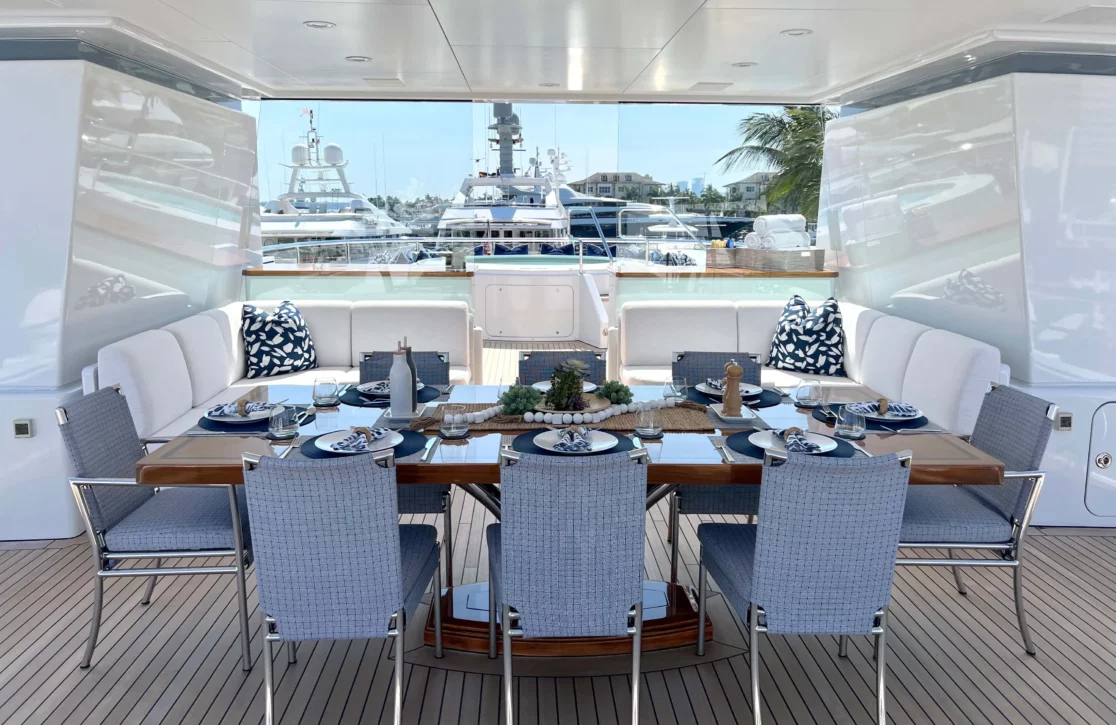 An image of Sport yacht