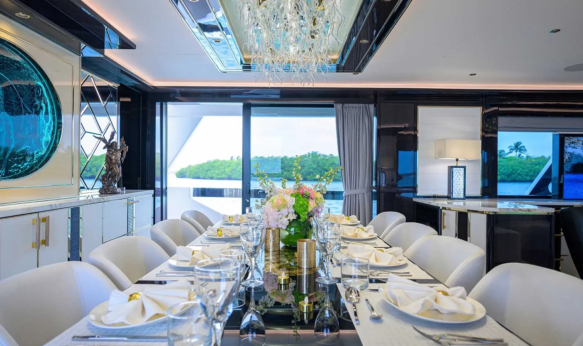 A preview of interior Dining