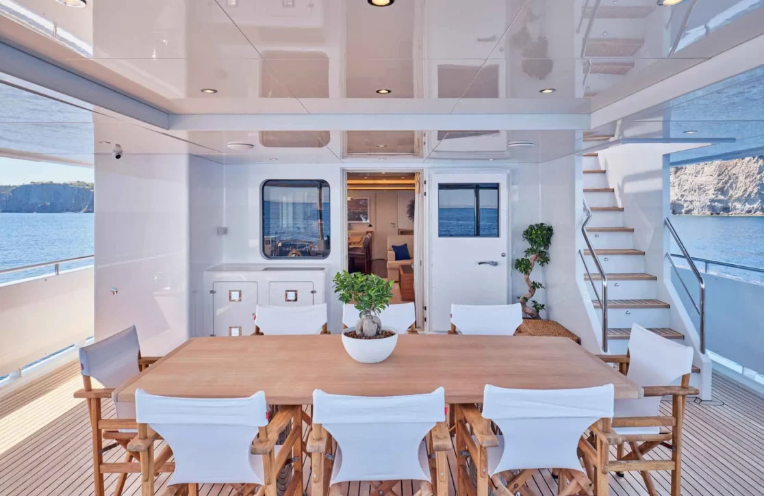 An image of 3d yacht