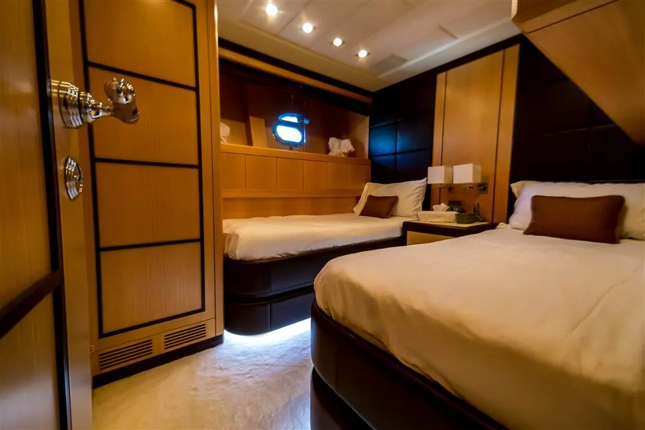 An image of Daya yacht