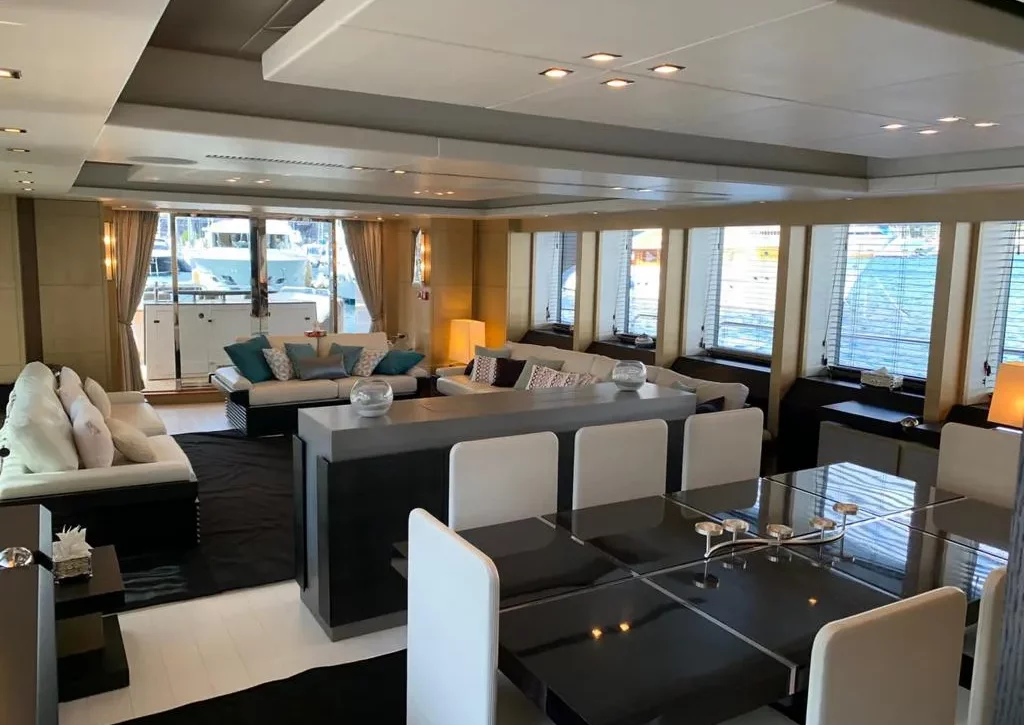 An image of Oksanchik yacht