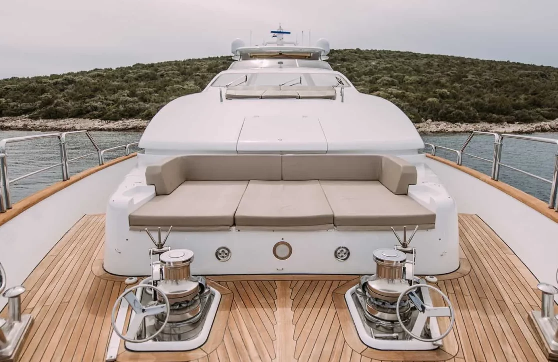 An image of Artemy yacht