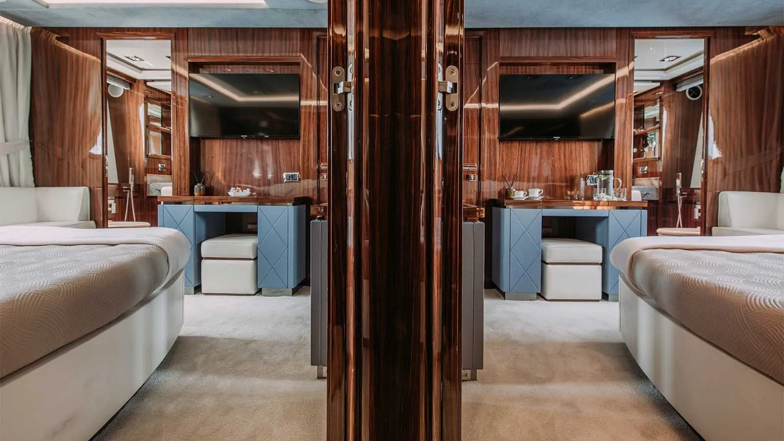 A preview of interior Bedroom cabin