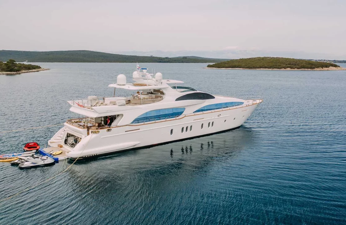 An image of Artemy yacht