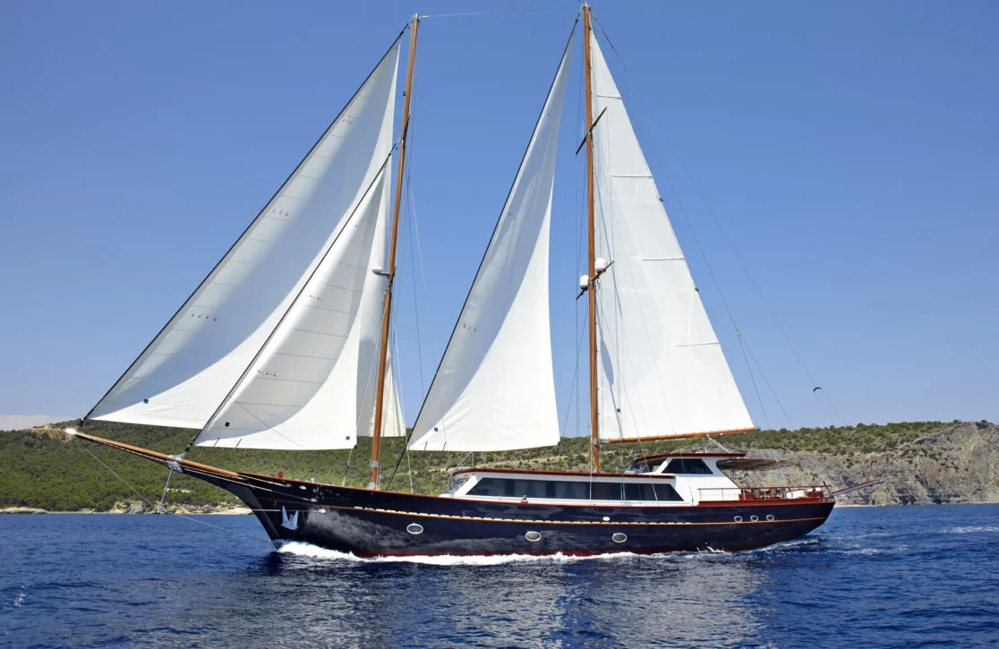 An image of Iraklis L yacht