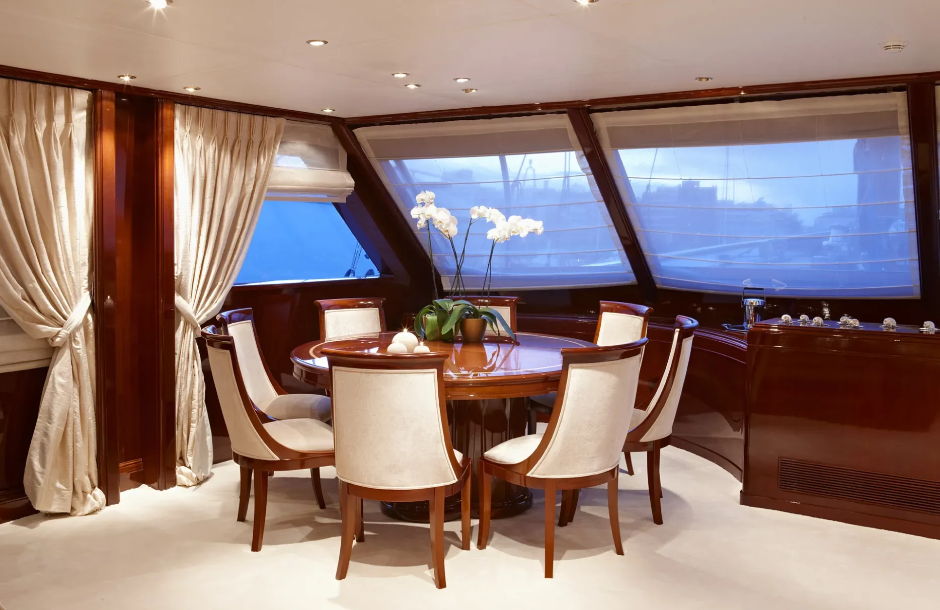 A preview of interior Dining