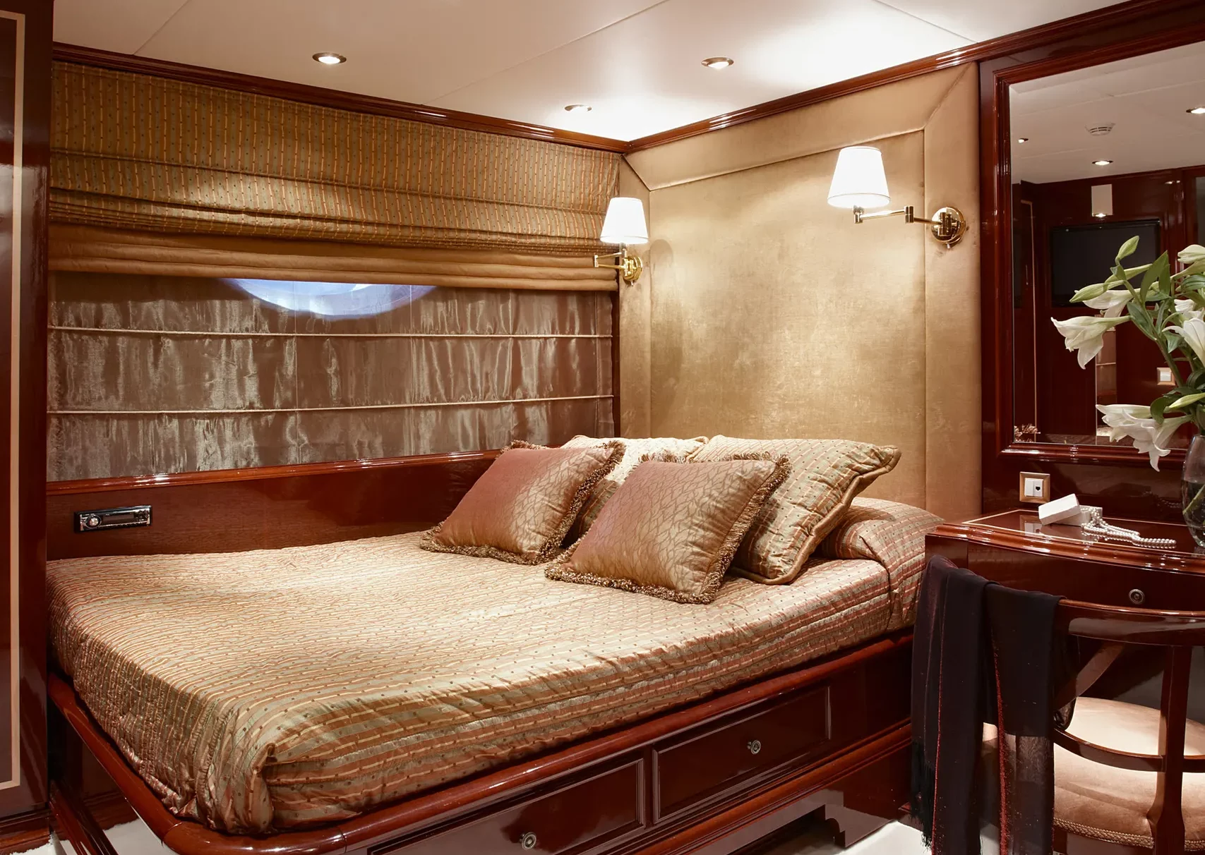A preview of interior Bedroom cabin