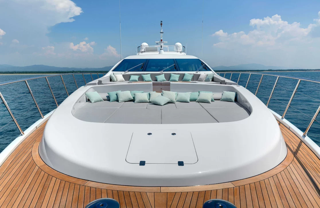 An image of Iary yacht