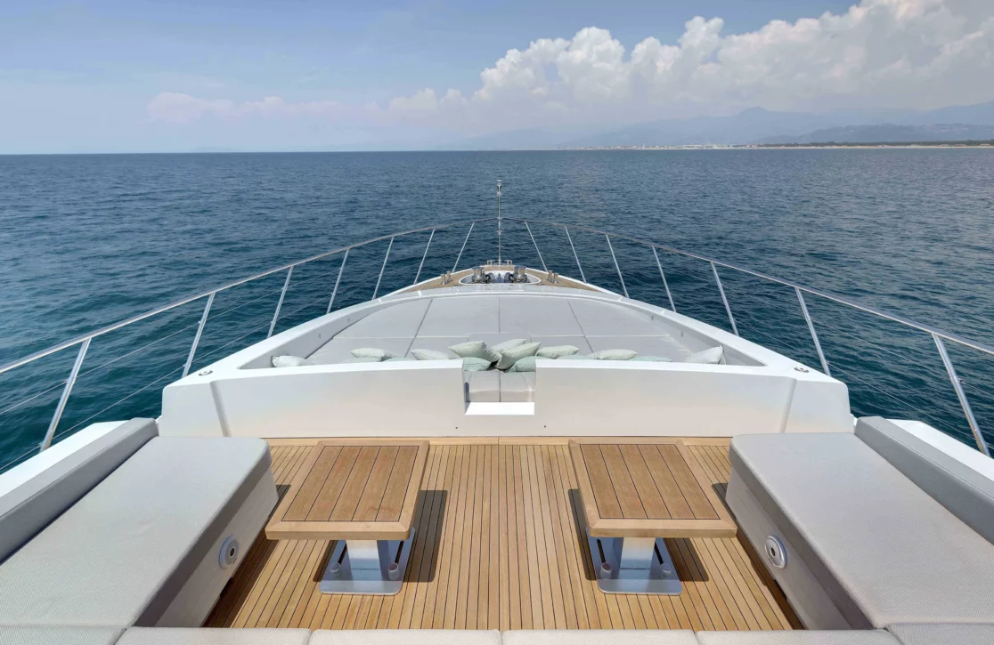 An image of Iary yacht