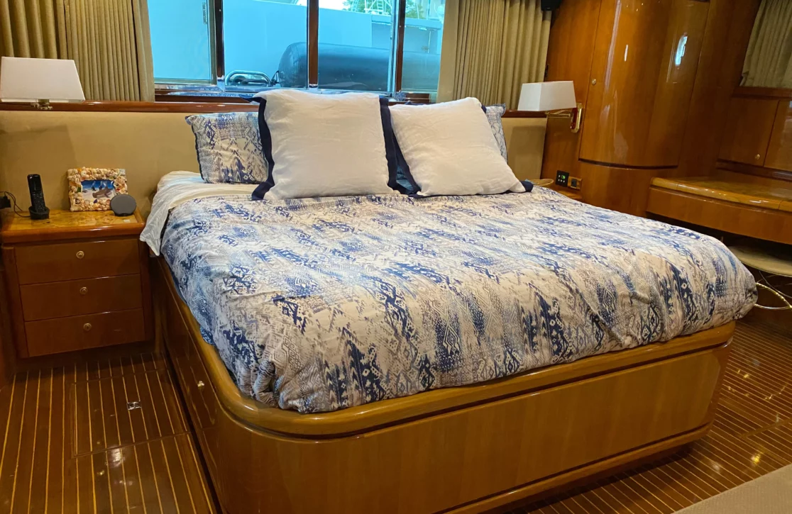 An image of Tortuga yacht